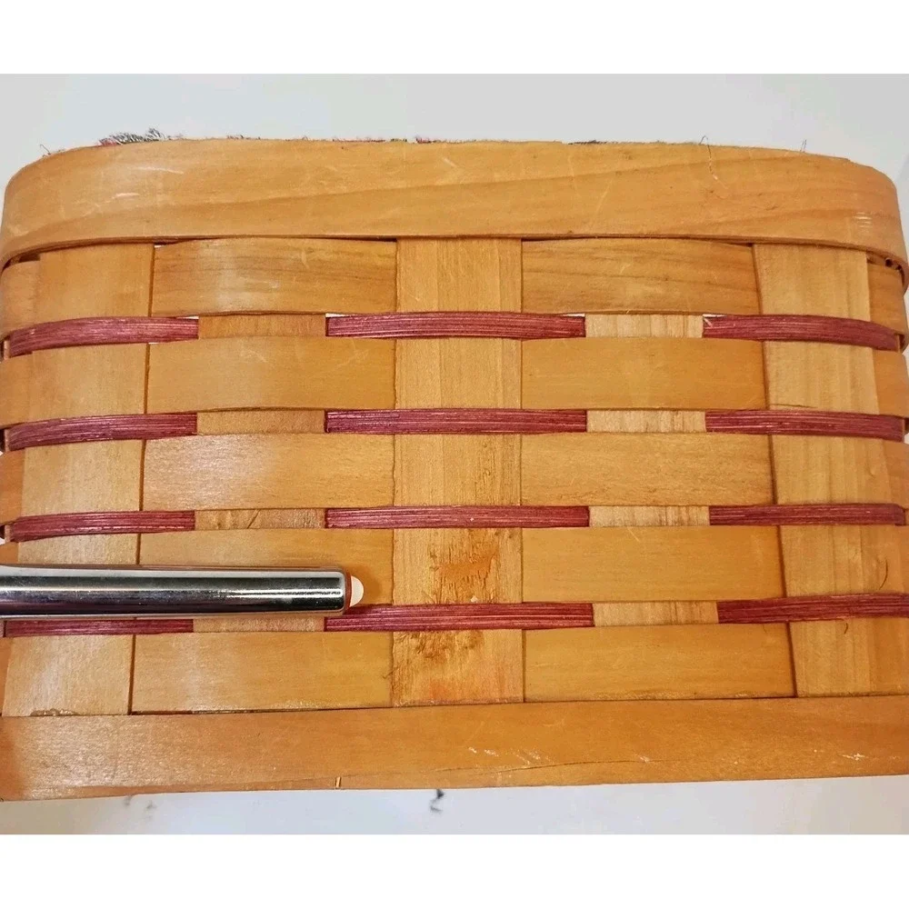 Sewing Basket Single Handle Woven Wood With Fabric Covered Lid‎ Red 8x7x5